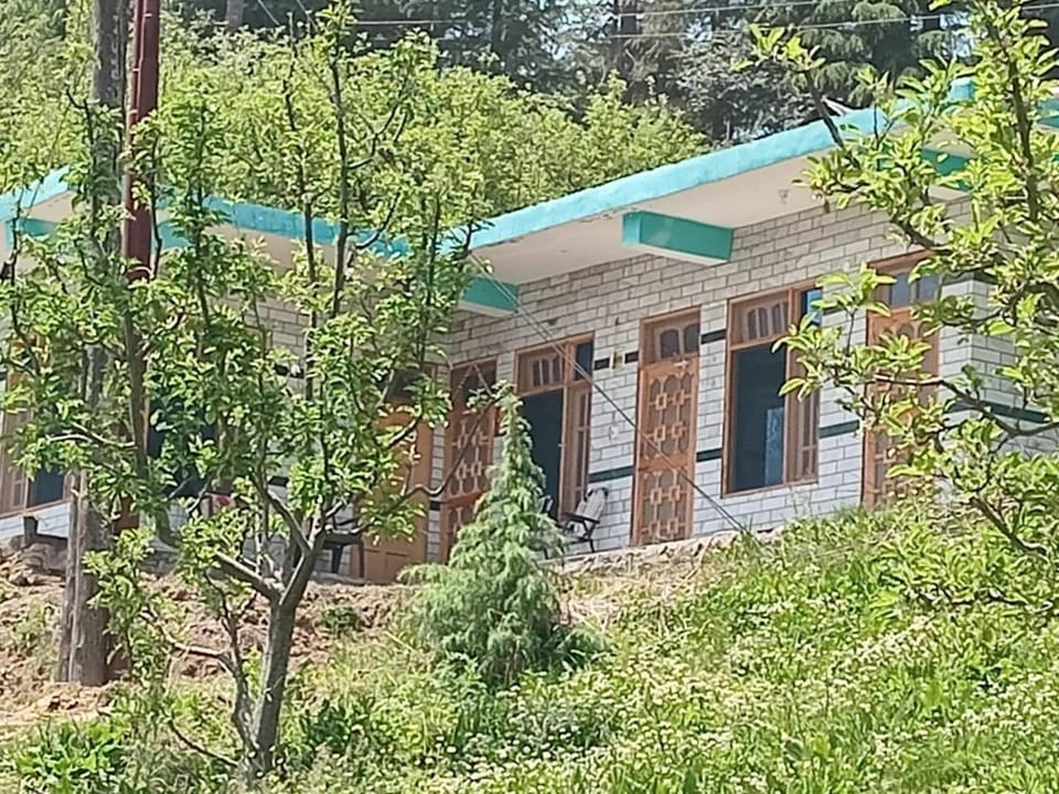 Apple Zone Home Stay Apartment in Himachal Pradesh