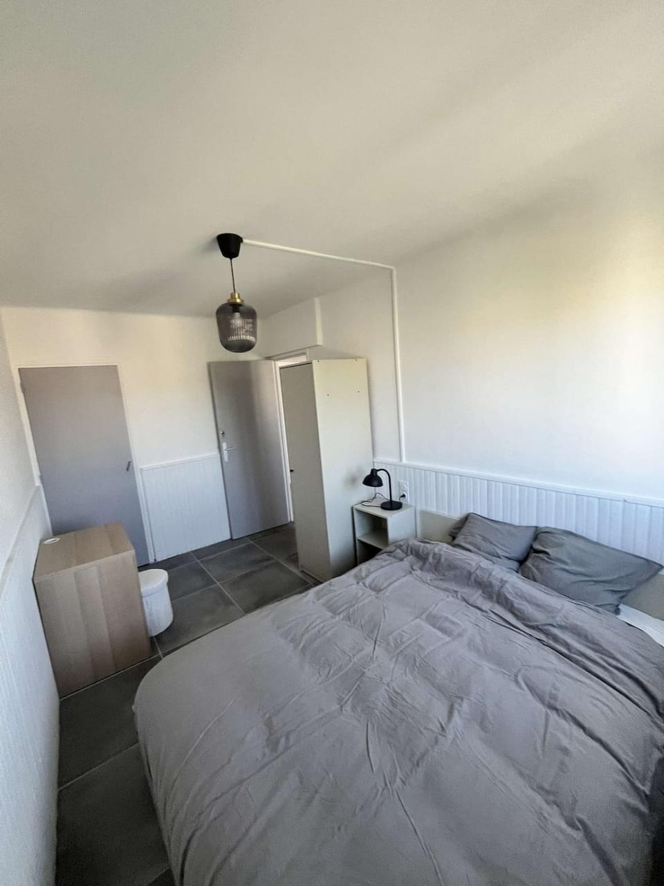Grand appartement lumineux Apartment in Alès