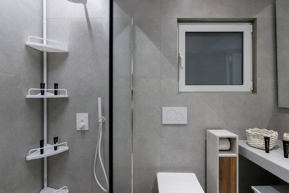 Silk Luxury 1 bedroom Hideout in Vari Apartment in East Attica Regional Unit, Greece