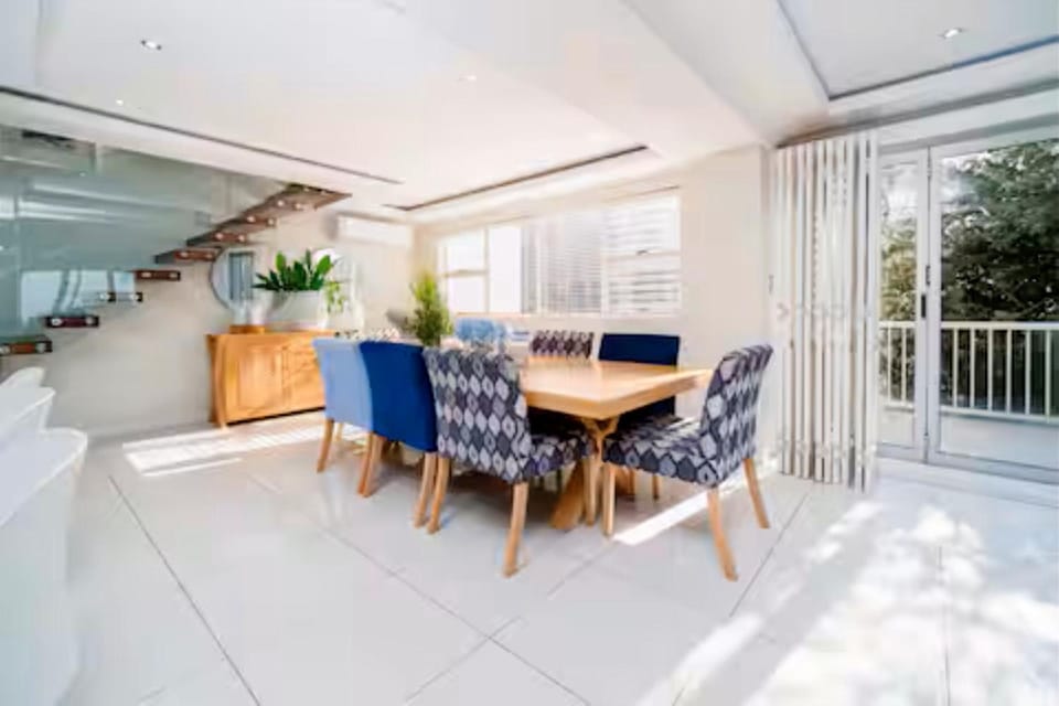 Balcony/Terrace, Dining area