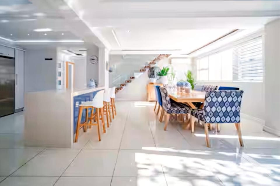 Dining area, Breakfast, Dinner, kitchen
