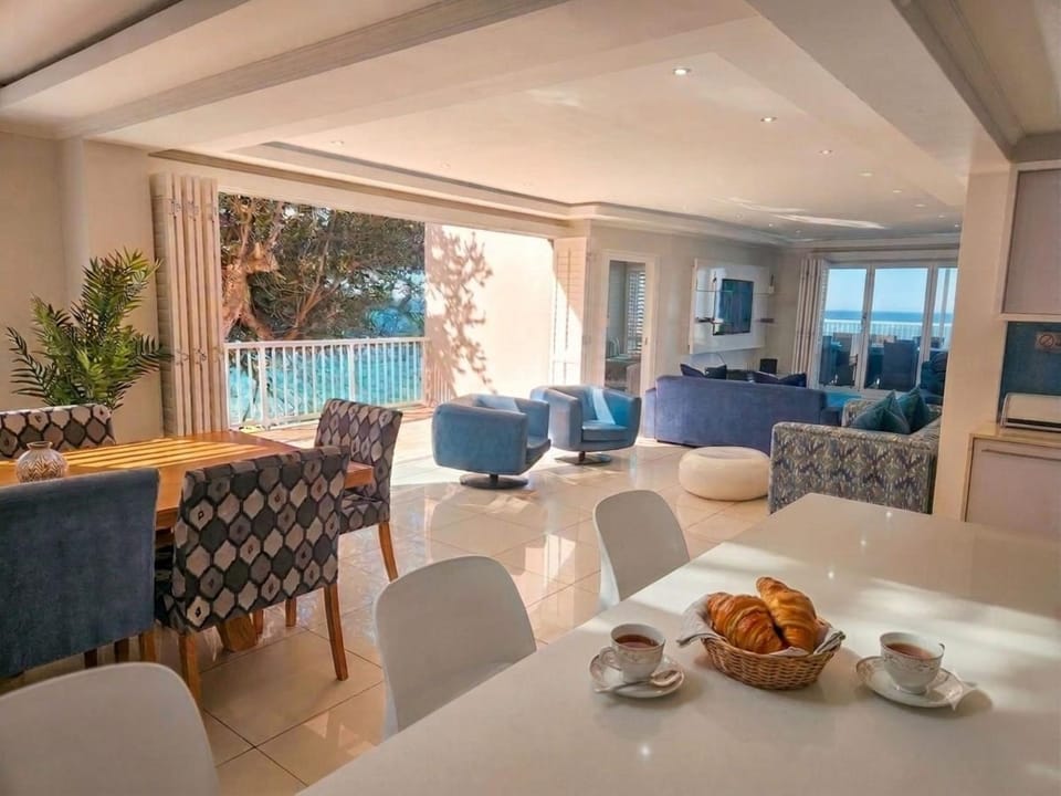 TV and multimedia, Balcony/Terrace, Living room, Dining area, air conditioner