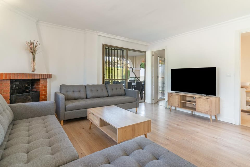 Villa Azucena House in Rincón de la Victoria