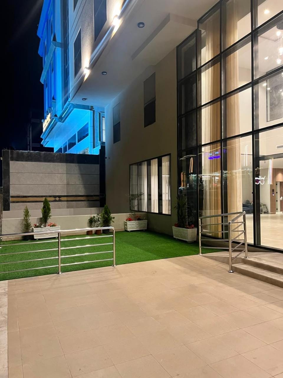 فندق دبليو سويتس - دوار المنسك Hotel in Saudi Arabia
