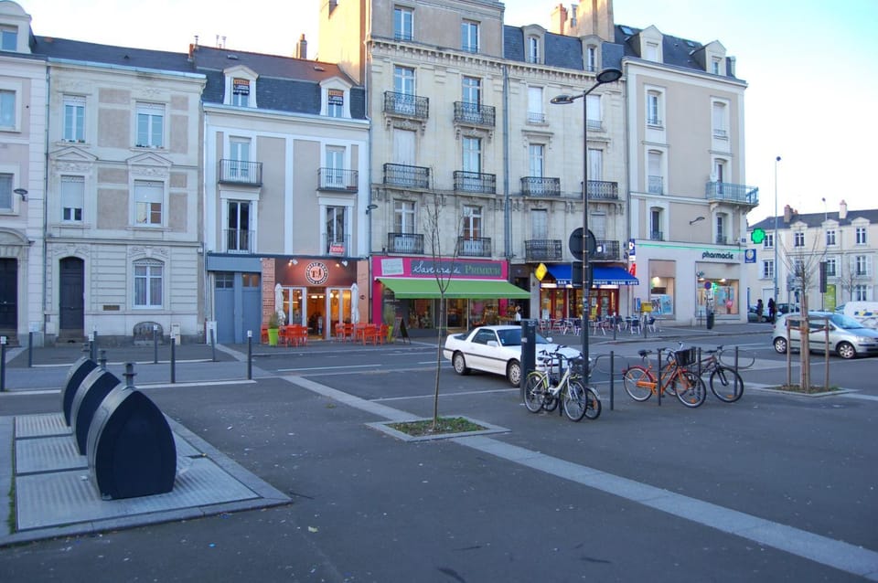 Neighbourhood