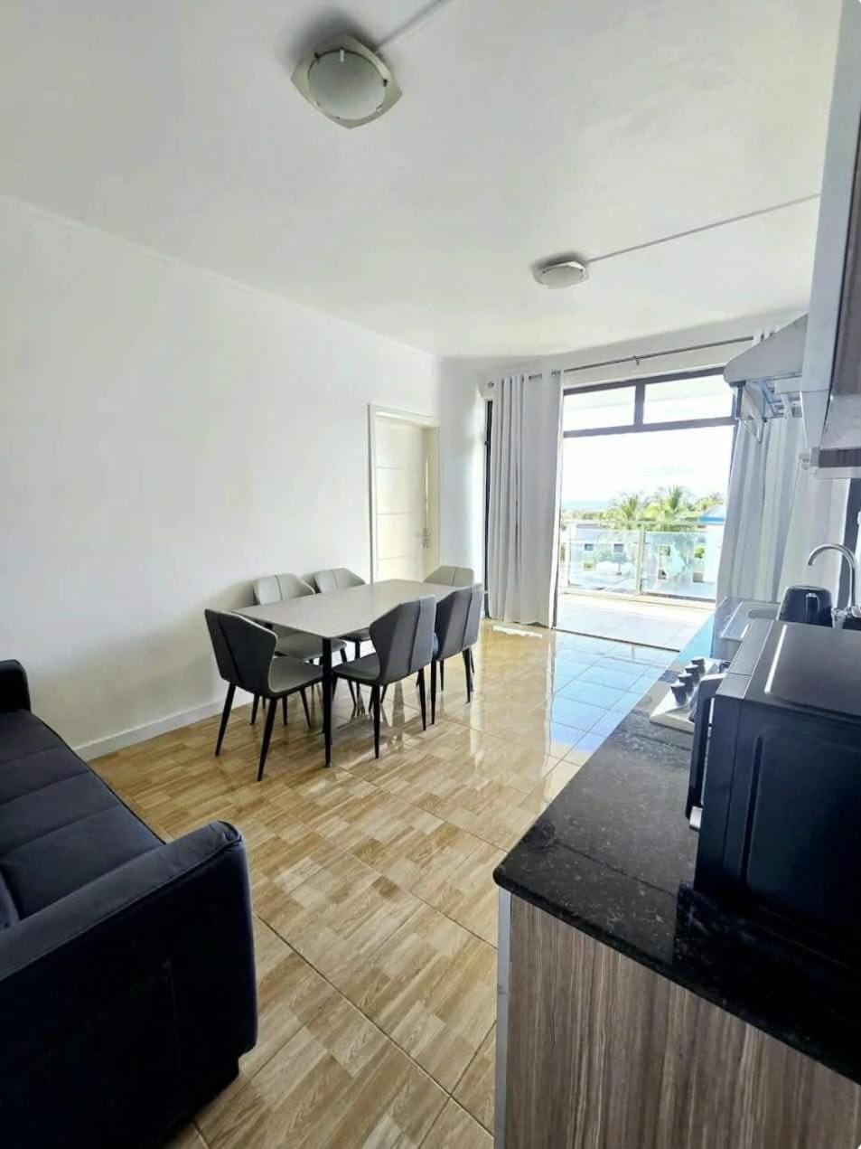 Perfect Penthouse - Infinity Pool - Family Comfort - Ocean Terrace - Fully Equipped Apartment in Flic en Flac