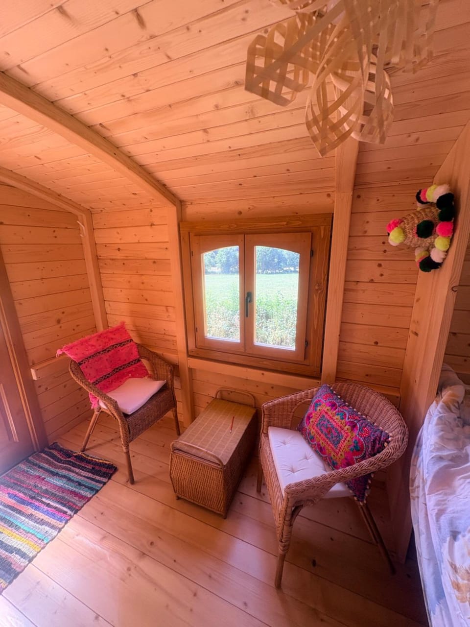 La roulotte de Clemence Luxury tent in Auvergne-Rhône-Alpes
