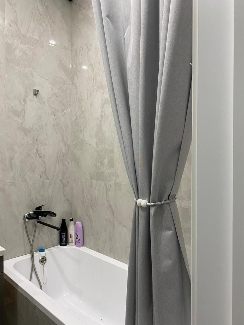 Bathroom, Bath