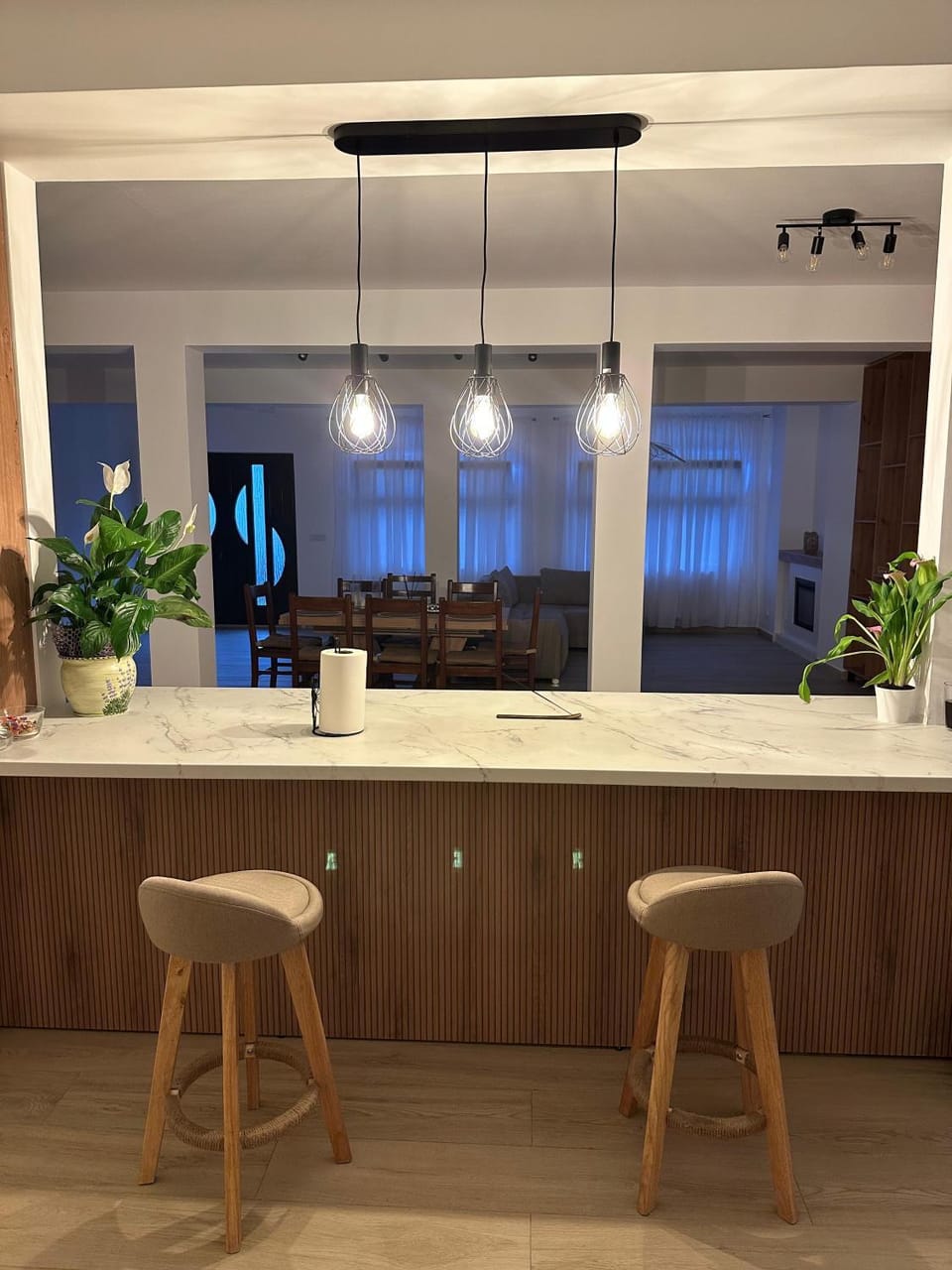 Living room, Dining area, kitchen