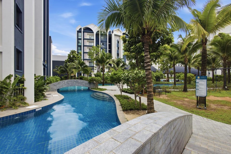 Property building, Spring, Day, Natural landscape, Garden, Garden view, Pool view, Swimming pool