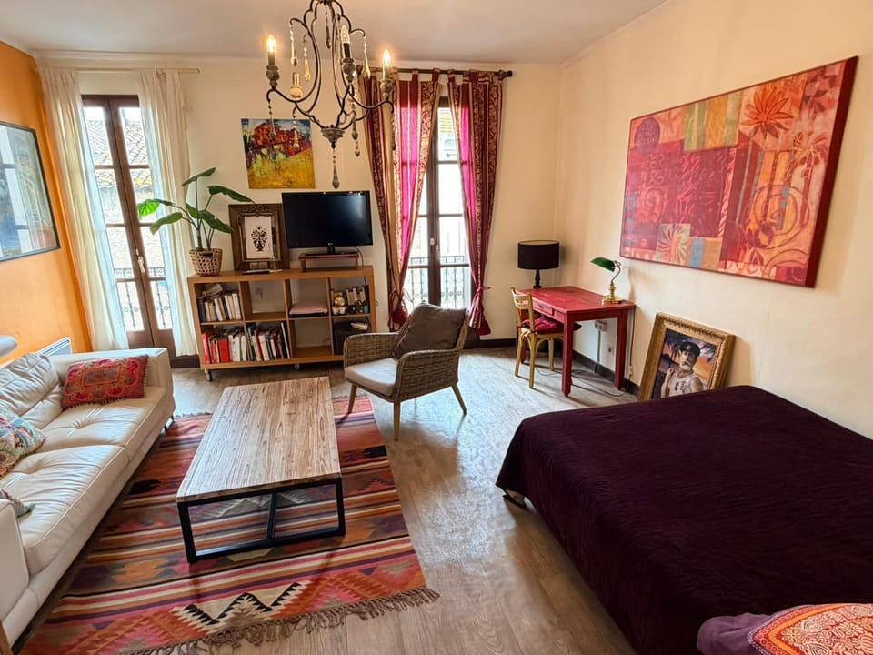La Vigneronne Vacation rental in Occitanie