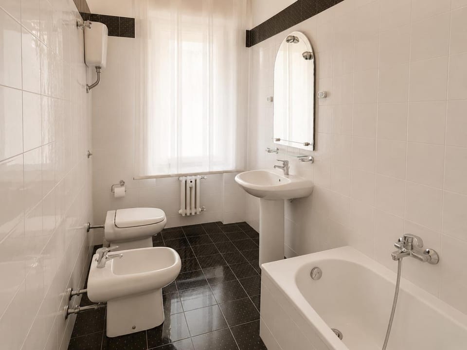Toilet, Bathroom, Bath, bidet, hair dryier, towels