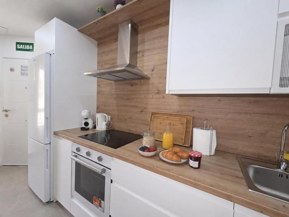 Arroyo de Miel Prime Suite Brand New 1 Bed Apartment Ground floor Apartment in Benalmadena