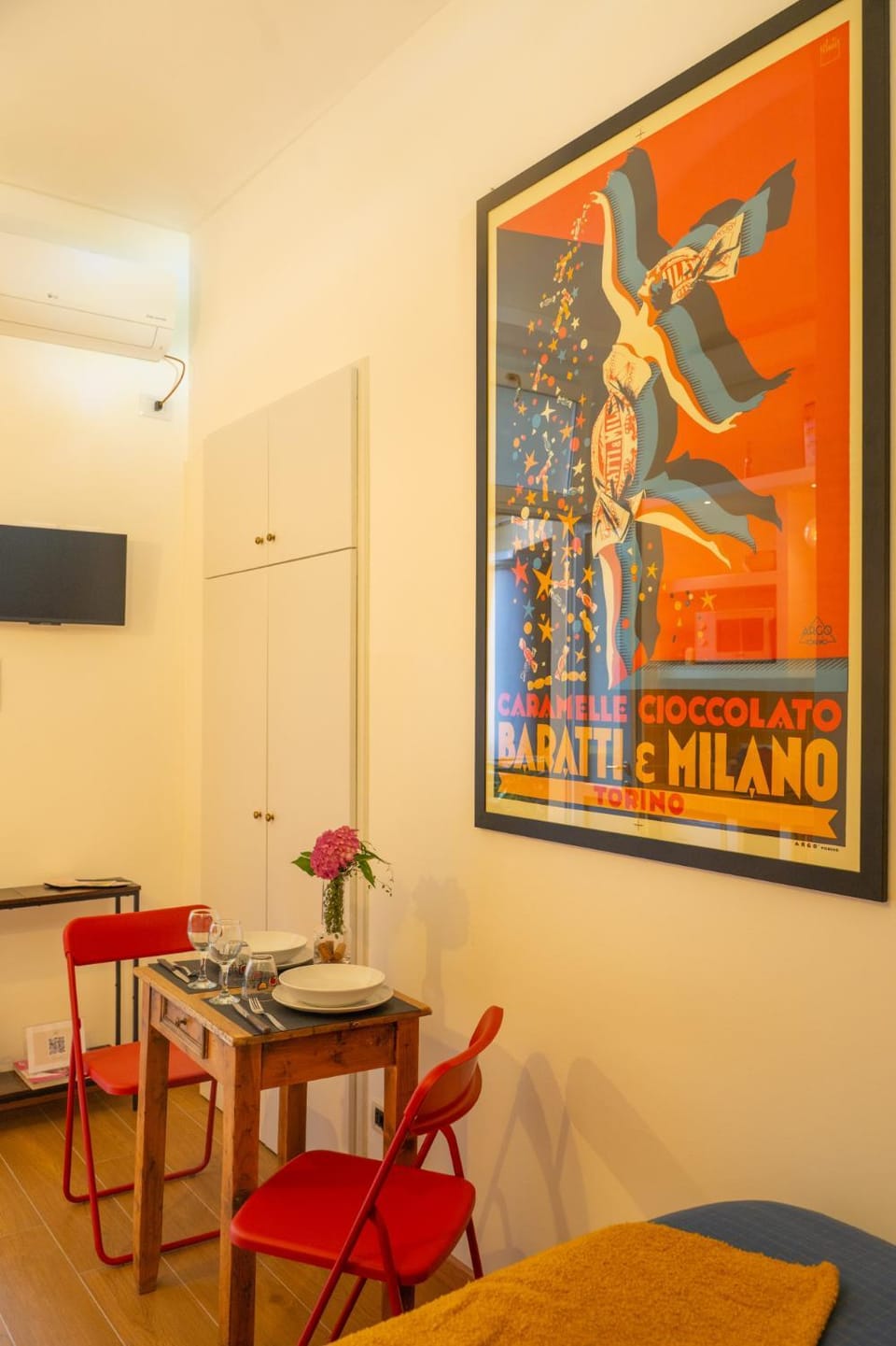 500 secret garden: luce, design e anima torinese nel cuore di via Mazzini Apartment in Turin