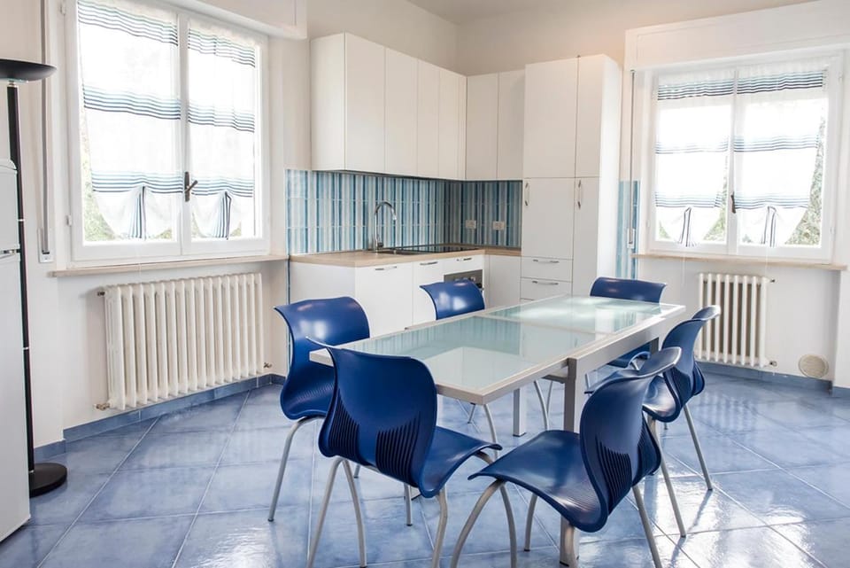 N235 - Numana, ampio appartamento con terrazzo vista mare Apartment in Marche