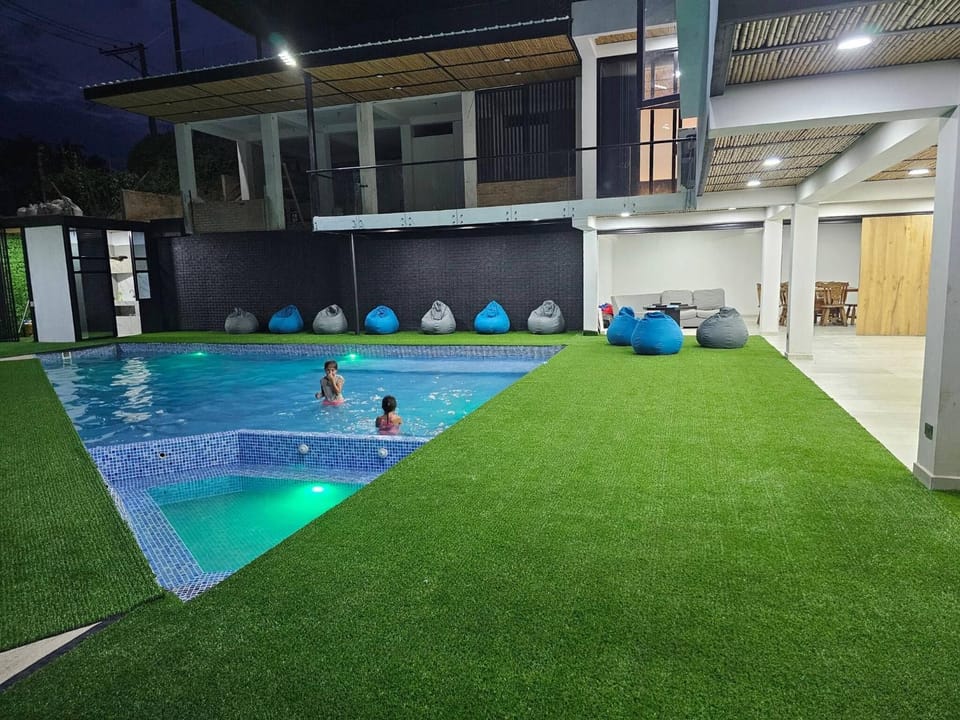 Swimming pool