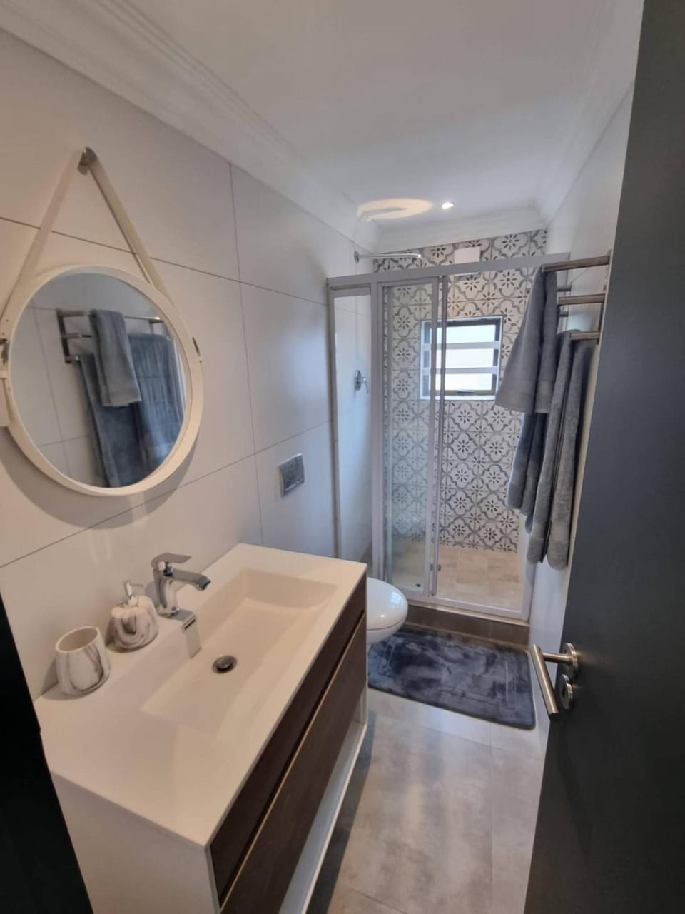 Saxon Guest Cottage Suite Apartment in Cape Town