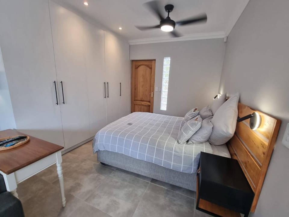 Saxon Guest Cottage Suite Apartment in Cape Town