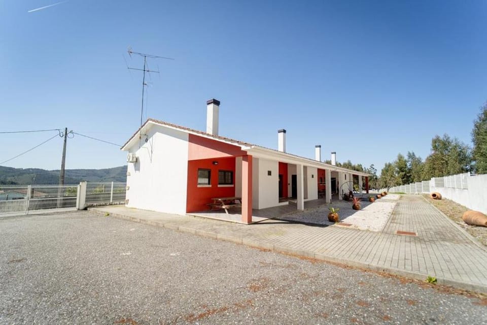 Escola das Aldeias - Apartamento nº1 Apartment in Coimbra District, Portugal
