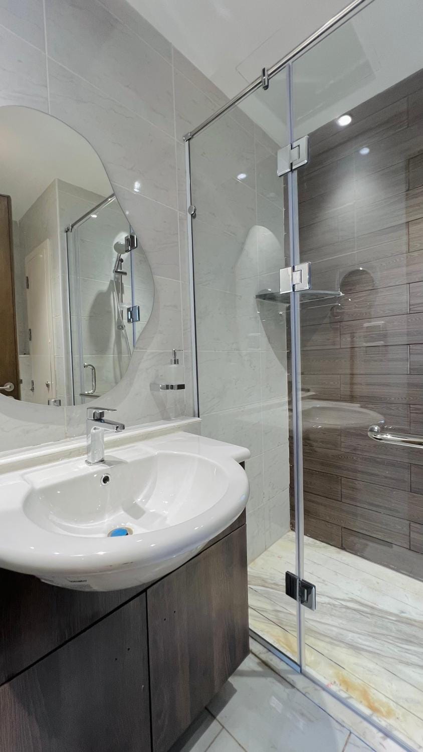 Shower, Bathroom