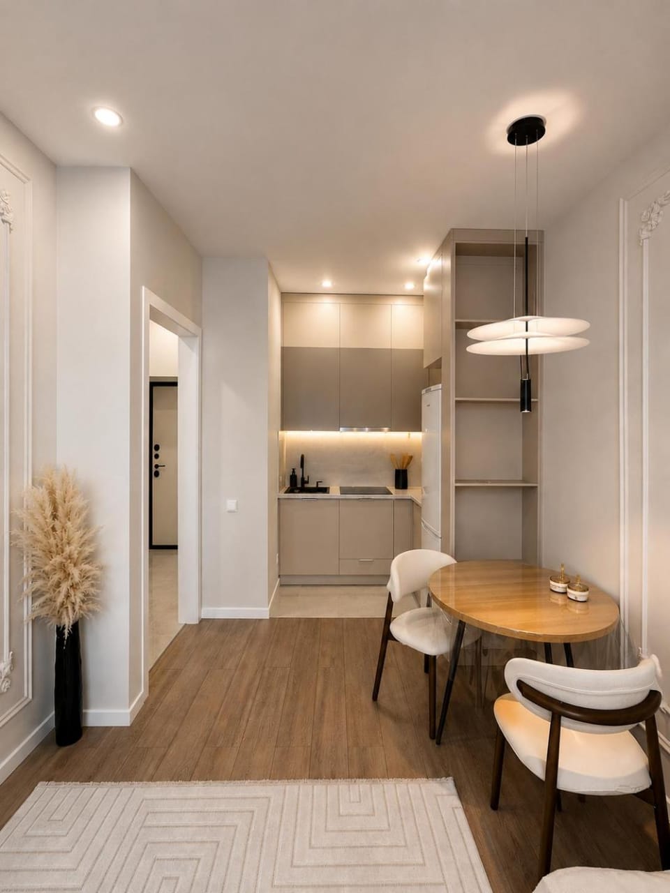 Kitchen or kitchenette, Seating area, Dining area