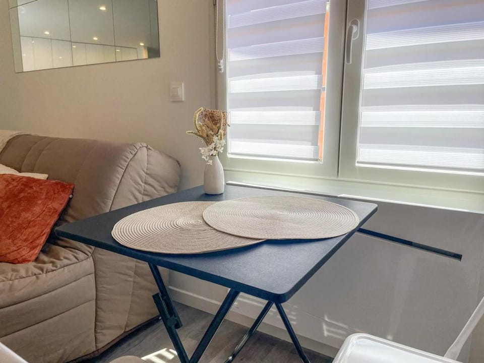 Le Bohème Ponot - Studio - Quiet - Wi-Fi Apartment in Auvergne-Rhône-Alpes