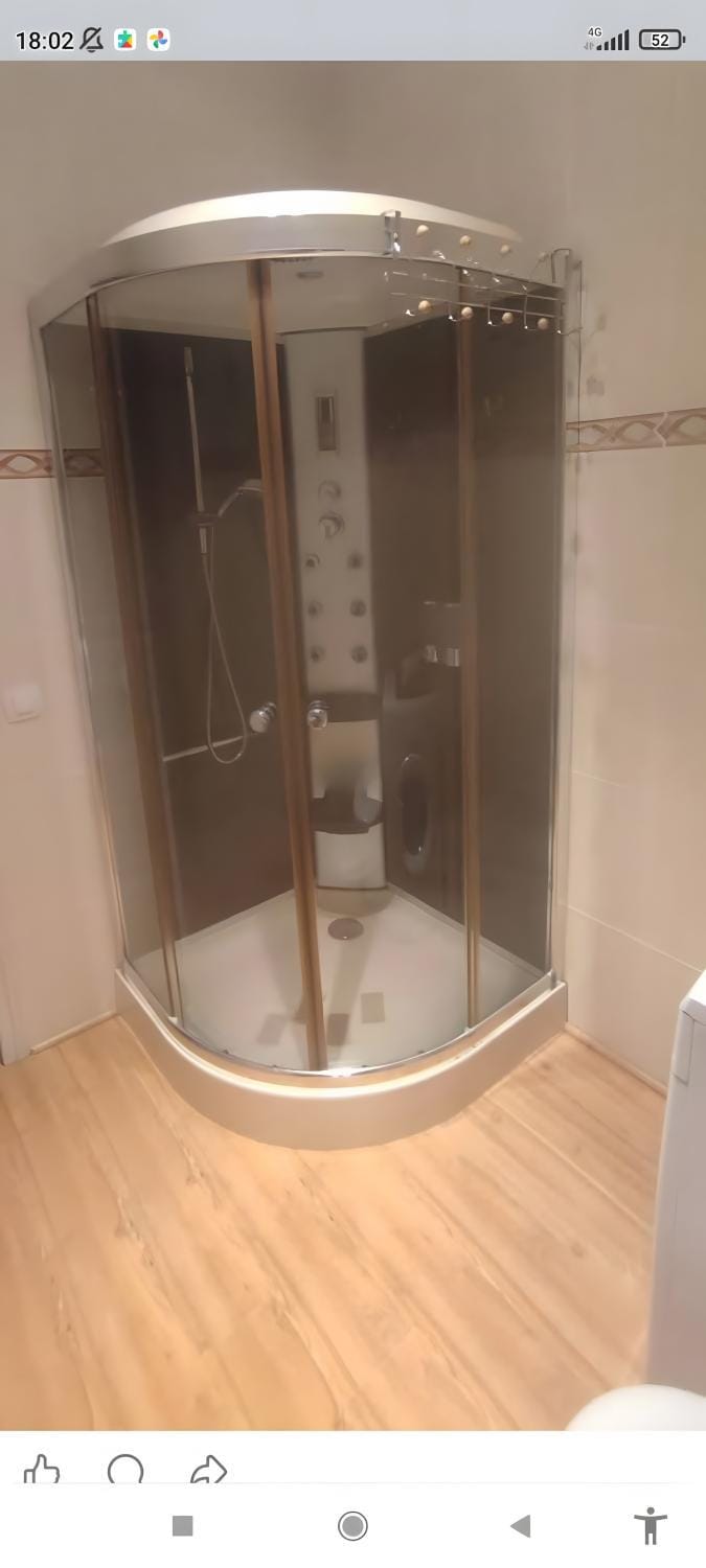 Bathroom, Living room