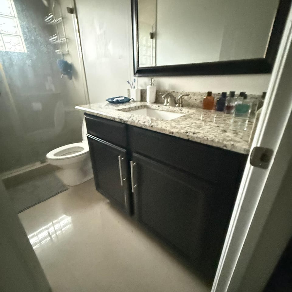 Luxury and Comfort Bed and Breakfast in Coconut Creek