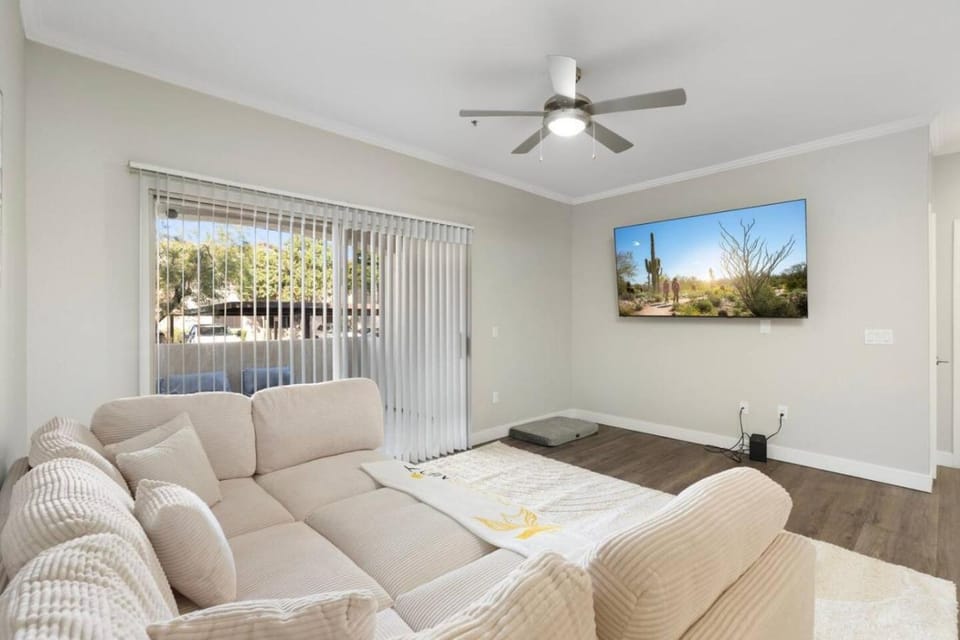Patio, TV and multimedia, Living room, Seating area