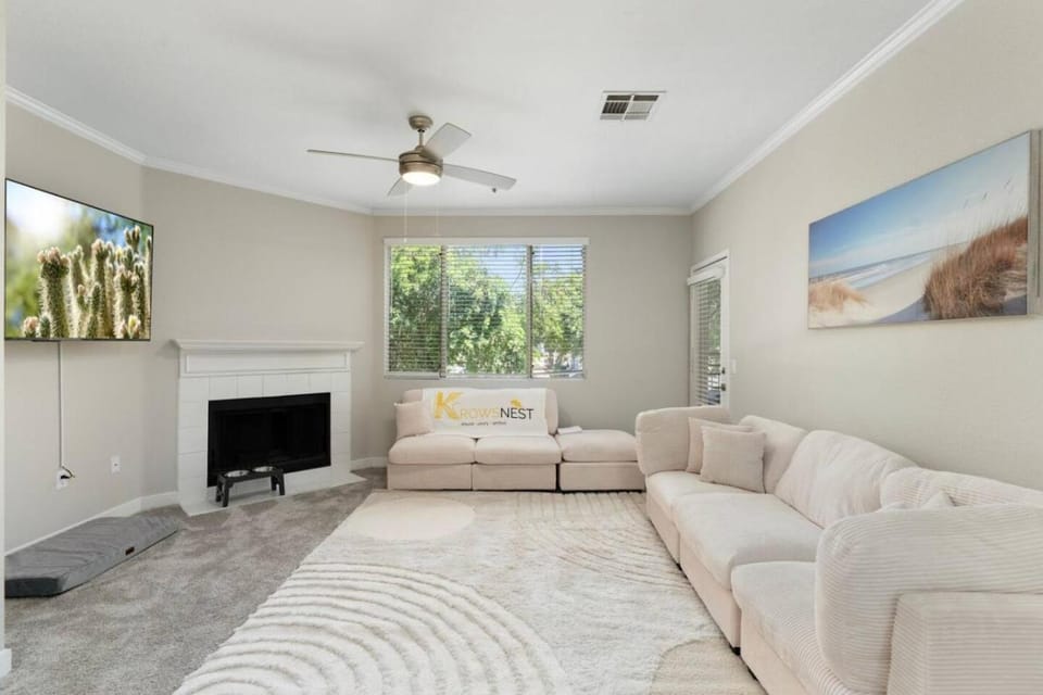 Desert Serenity View Apartment in Scottsdale
