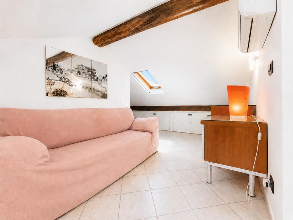 Hostdomus - La Terrazza sul Mare Apartment in Finale Ligure