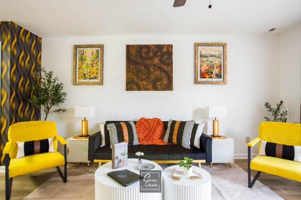 CasaOasis Elegance Decatur Home House in Decatur