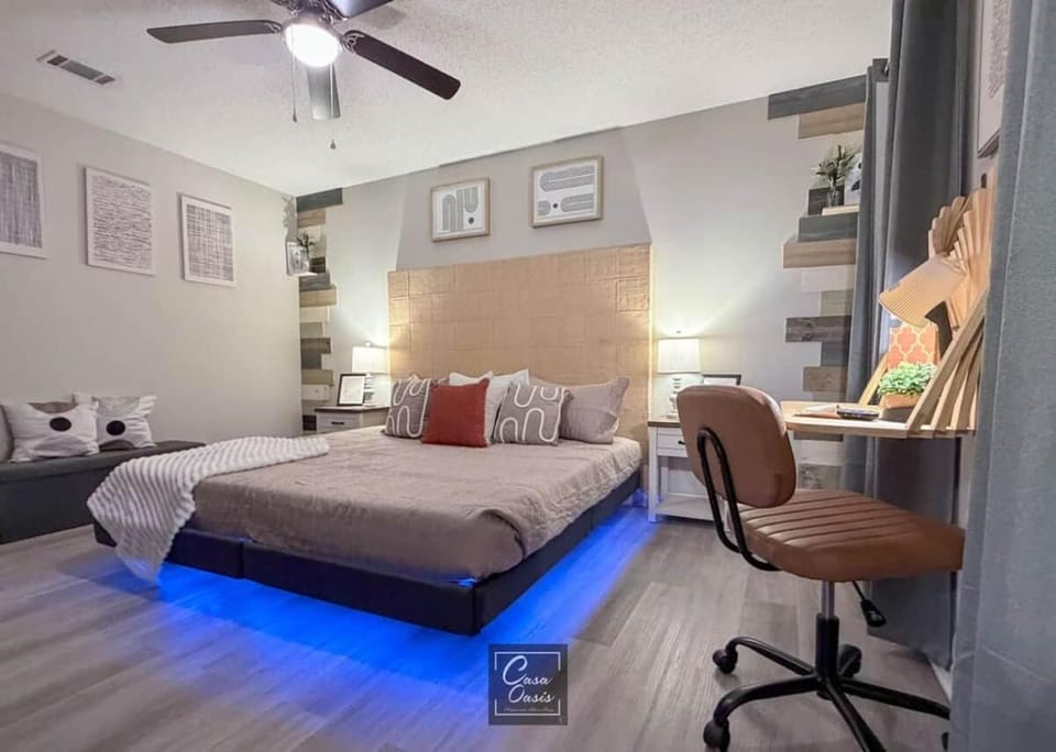 Cozy Sunlit 4 Beds house Fully Fenced near Base House in Hinesville