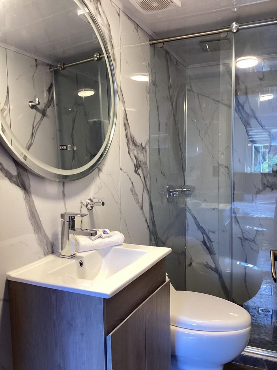 Shower, Bathroom