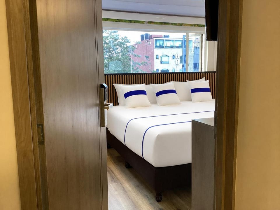 Bed, City view