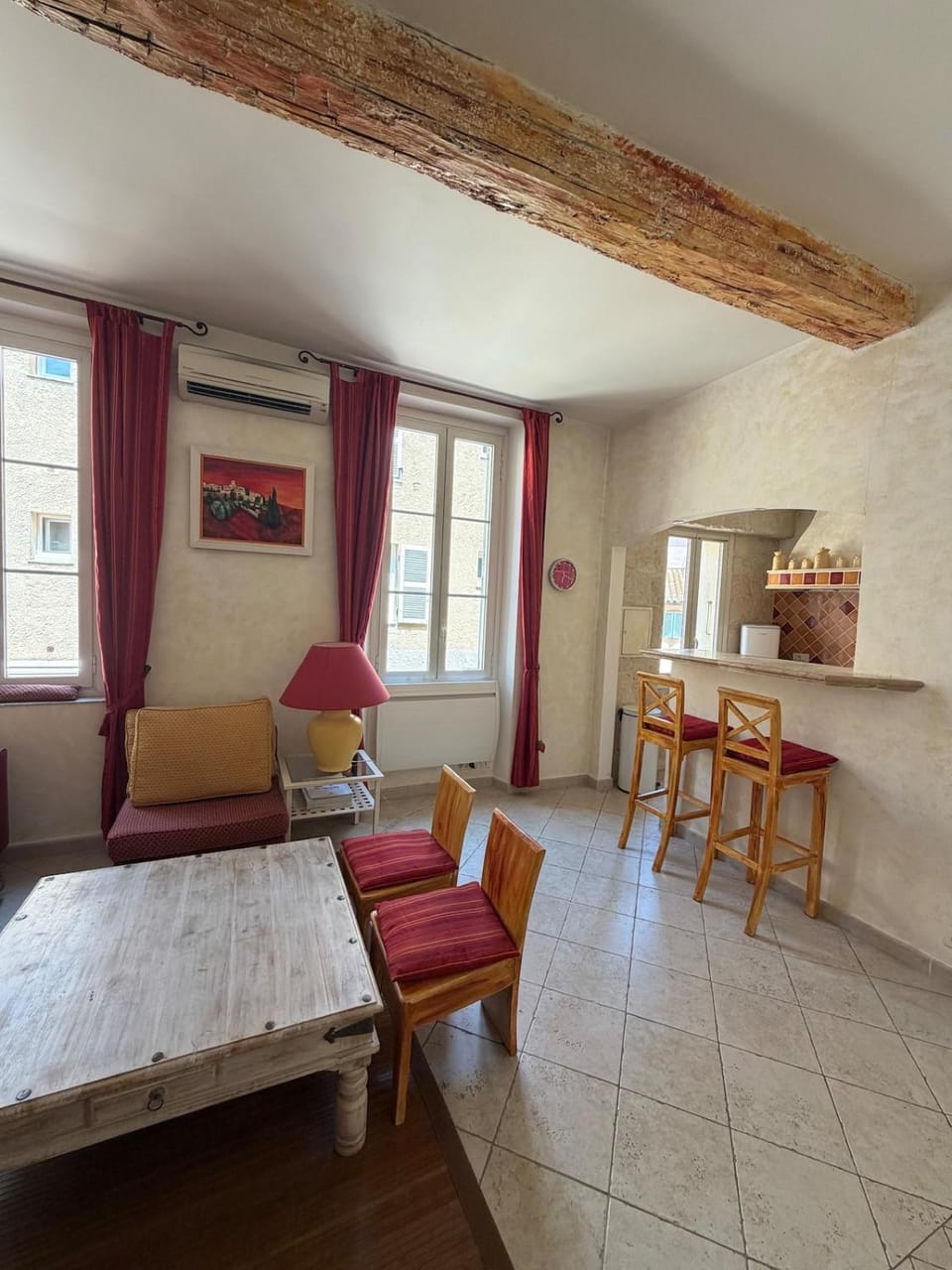Studio Provencal situé sur le port de Saint-Tropez Apartment in Saint-Tropez