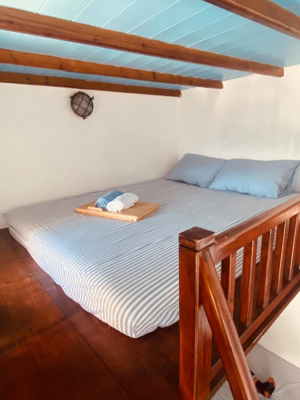 John's View House in Milos