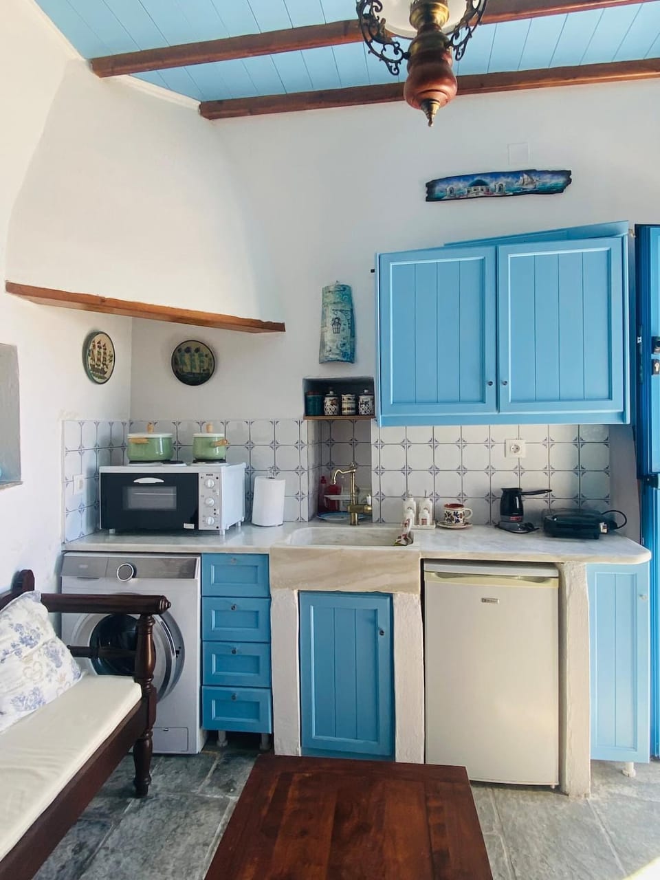 John's View House in Milos