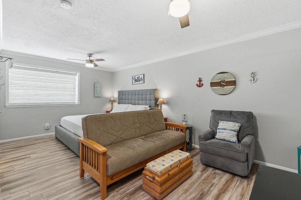 Plaza Caribe 8 Beach Bliss House in Flagler Beach