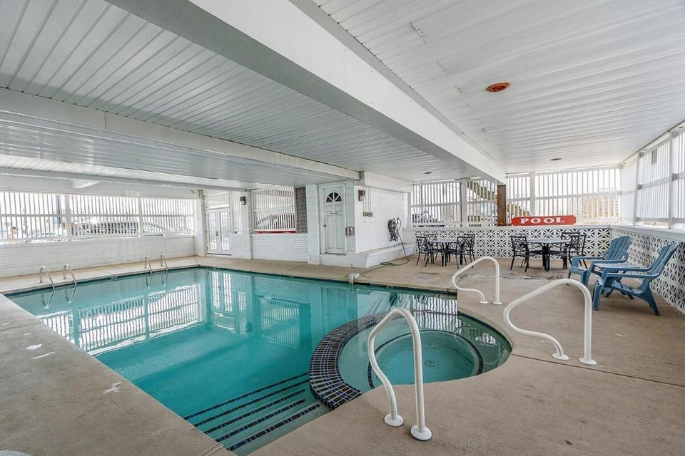 Surfside - Boutique Studio Condo with Pool Apartment in Hampton Beach