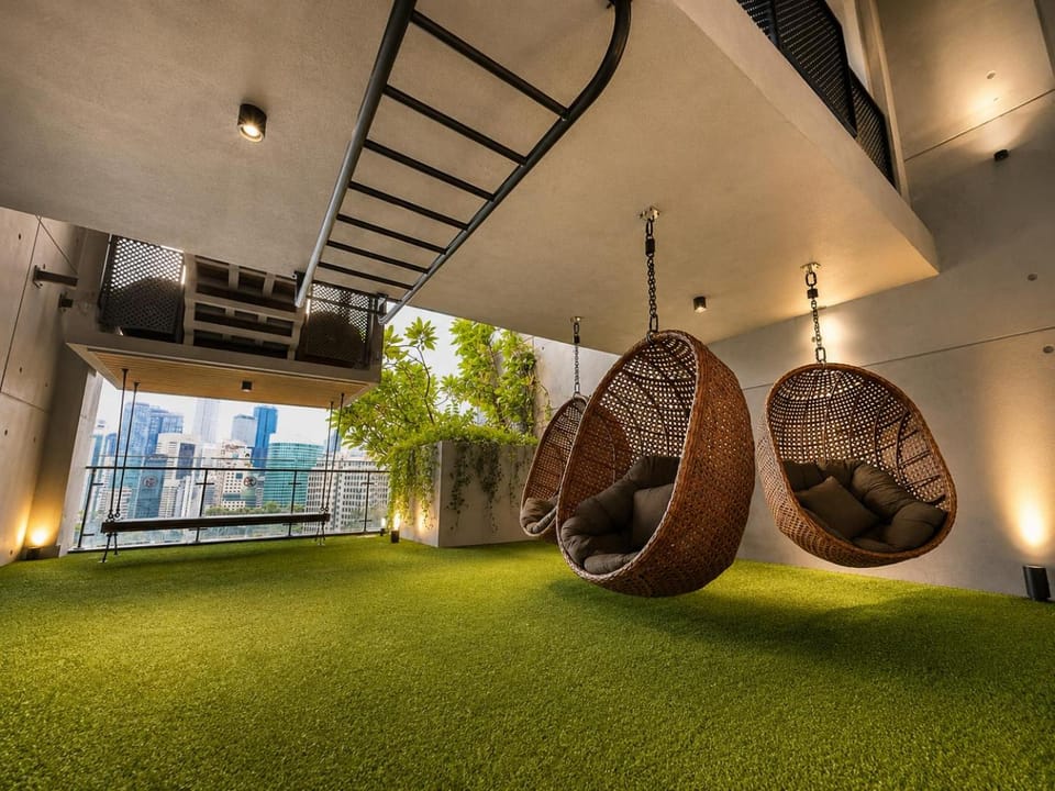 Day, Garden, Garden, Living room, Seating area, Garden view