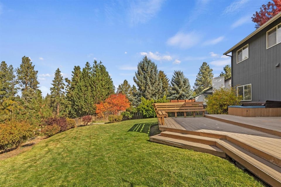 Rock Bluff Hideaway in Bend OR House in Bend