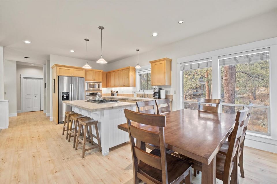 River Wild Escape at Mt. Bachelor Village in Bend OR House in Bend