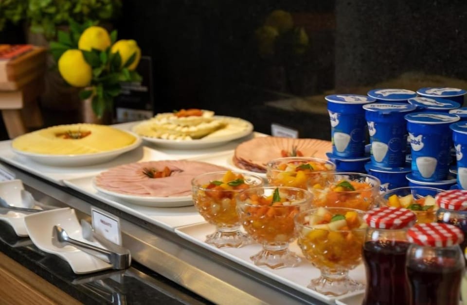 Buffet breakfast