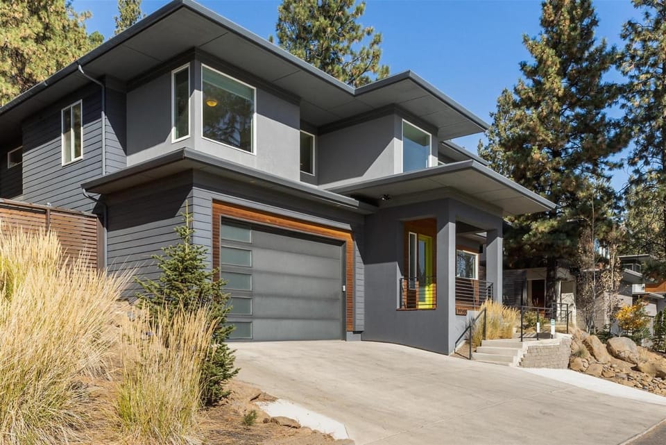 Century Luxury Retreat in Bend OR House in Bend