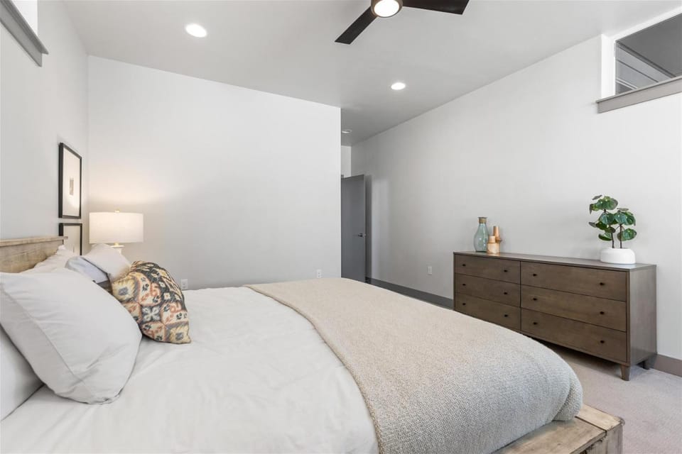 Century Luxury Retreat in Bend OR House in Bend