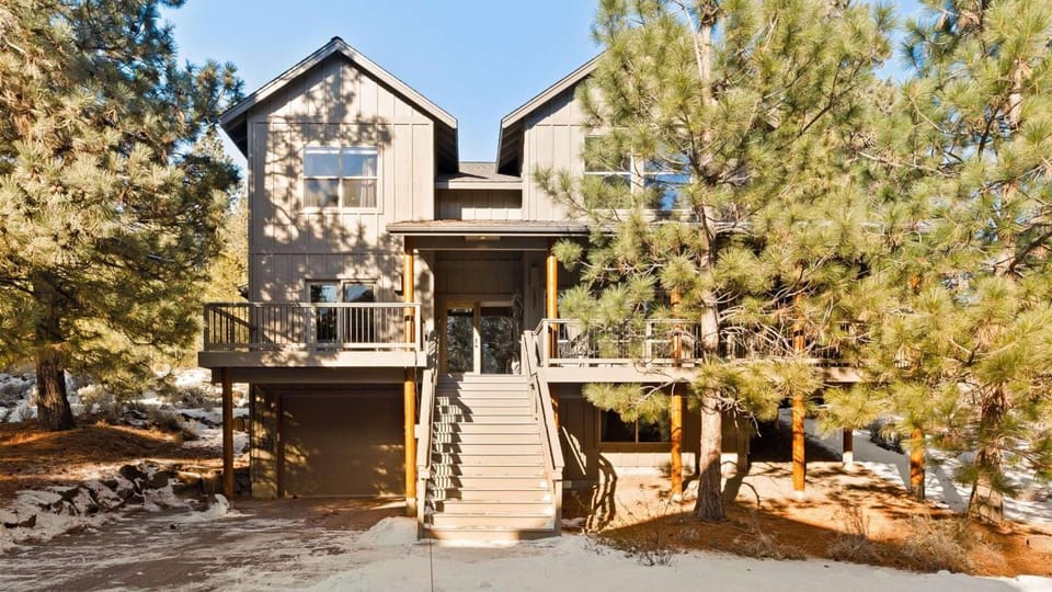 River Wild Family Lodge in Bend OR House in Bend