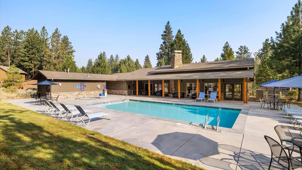 River Wild Family Lodge in Bend OR House in Bend