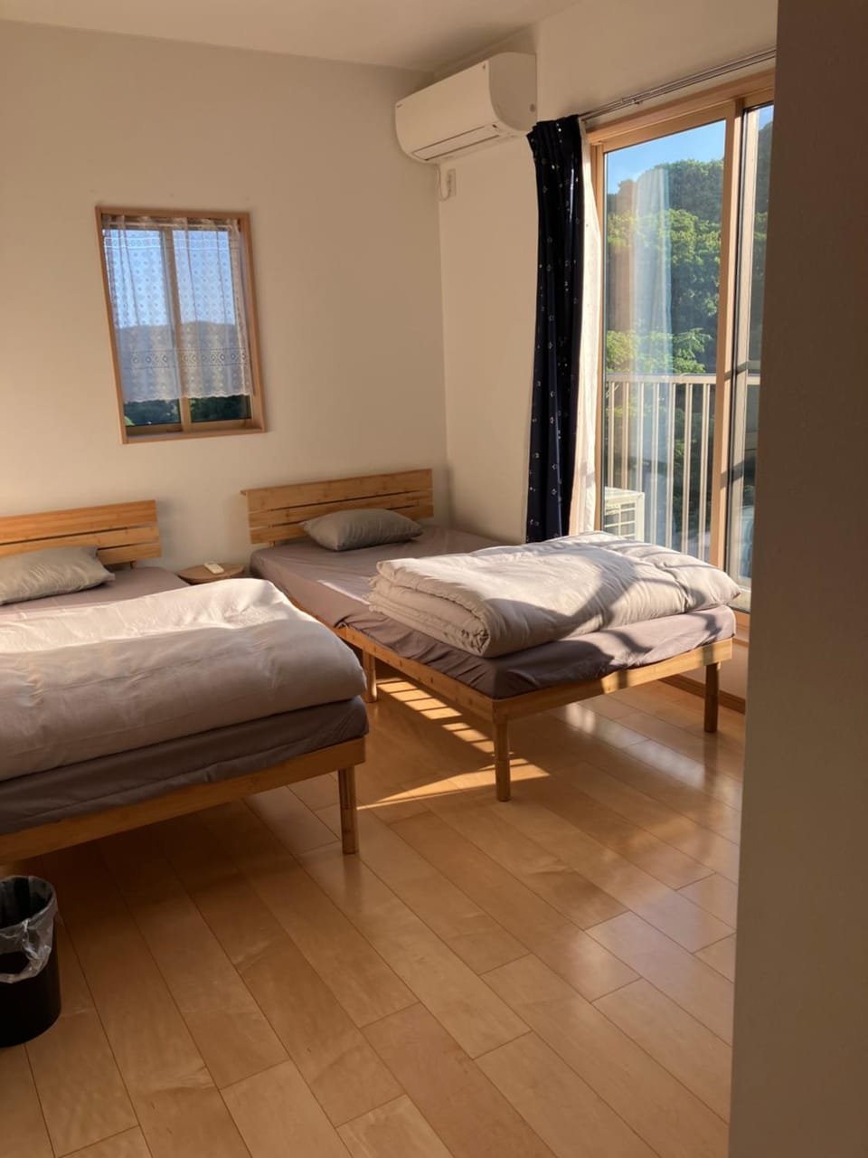 Bed, Balcony/Terrace, Photo of the whole room, Bedroom, Mountain view, Sea view, internet, towels, air conditioner