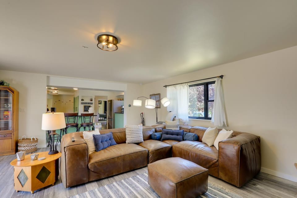 Old Southwest Reno Family Stay - Pet Friendly! House in Reno